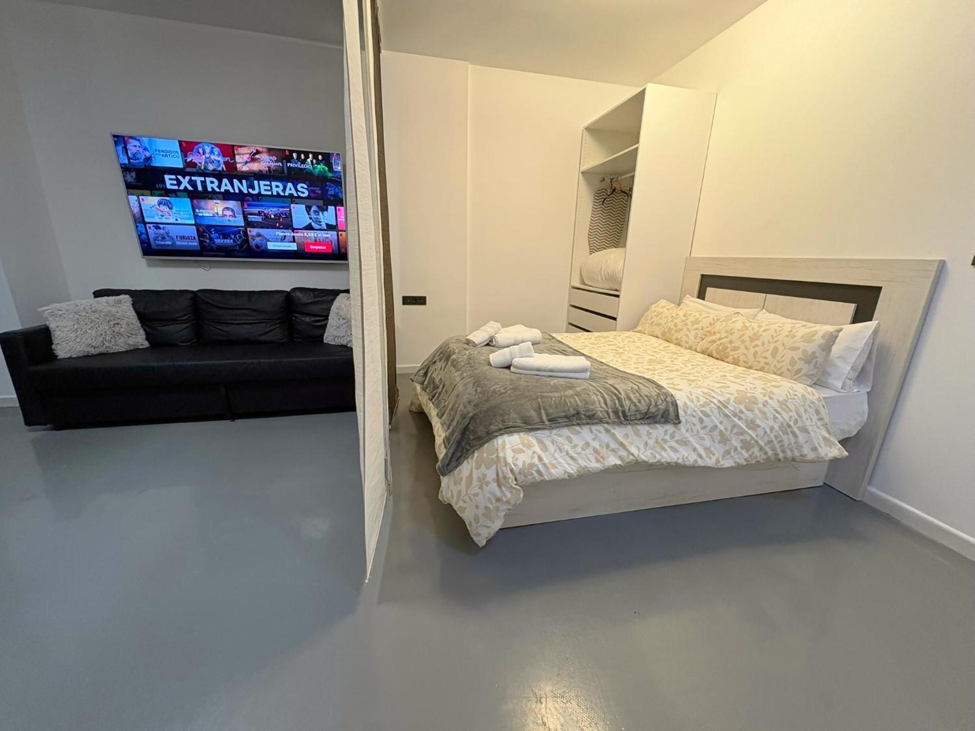 Apartamento Estudio Debora Vialia A Pasos De La Estacion Málaga